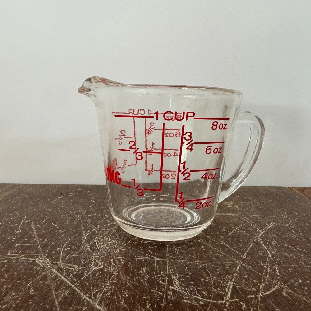 Vintage Fire King 8‎ oz. 1 cup Glass Measuring Cup Red Graphics Kitchenware
